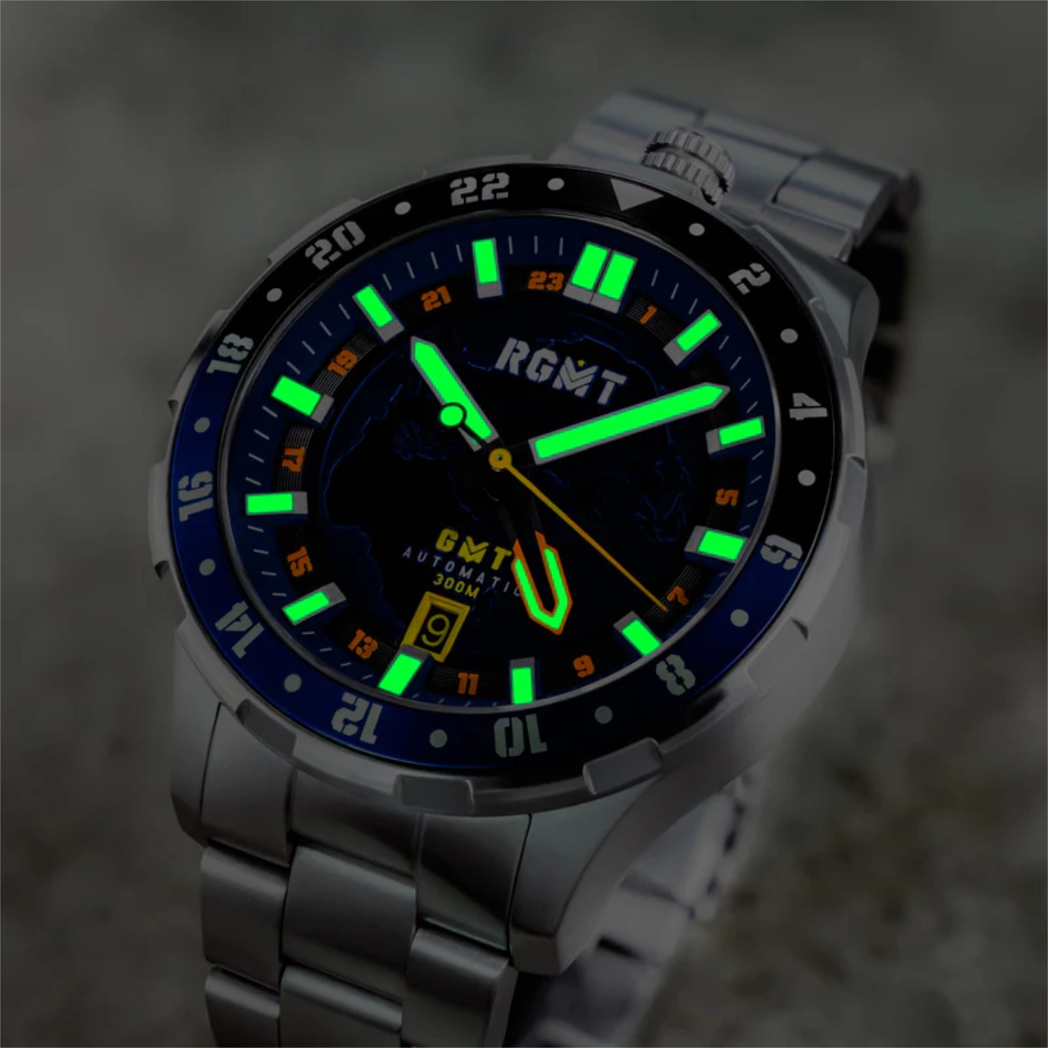 GLOBEMASTER GMT Automatic – MISSION BLUE – RG-8067-44