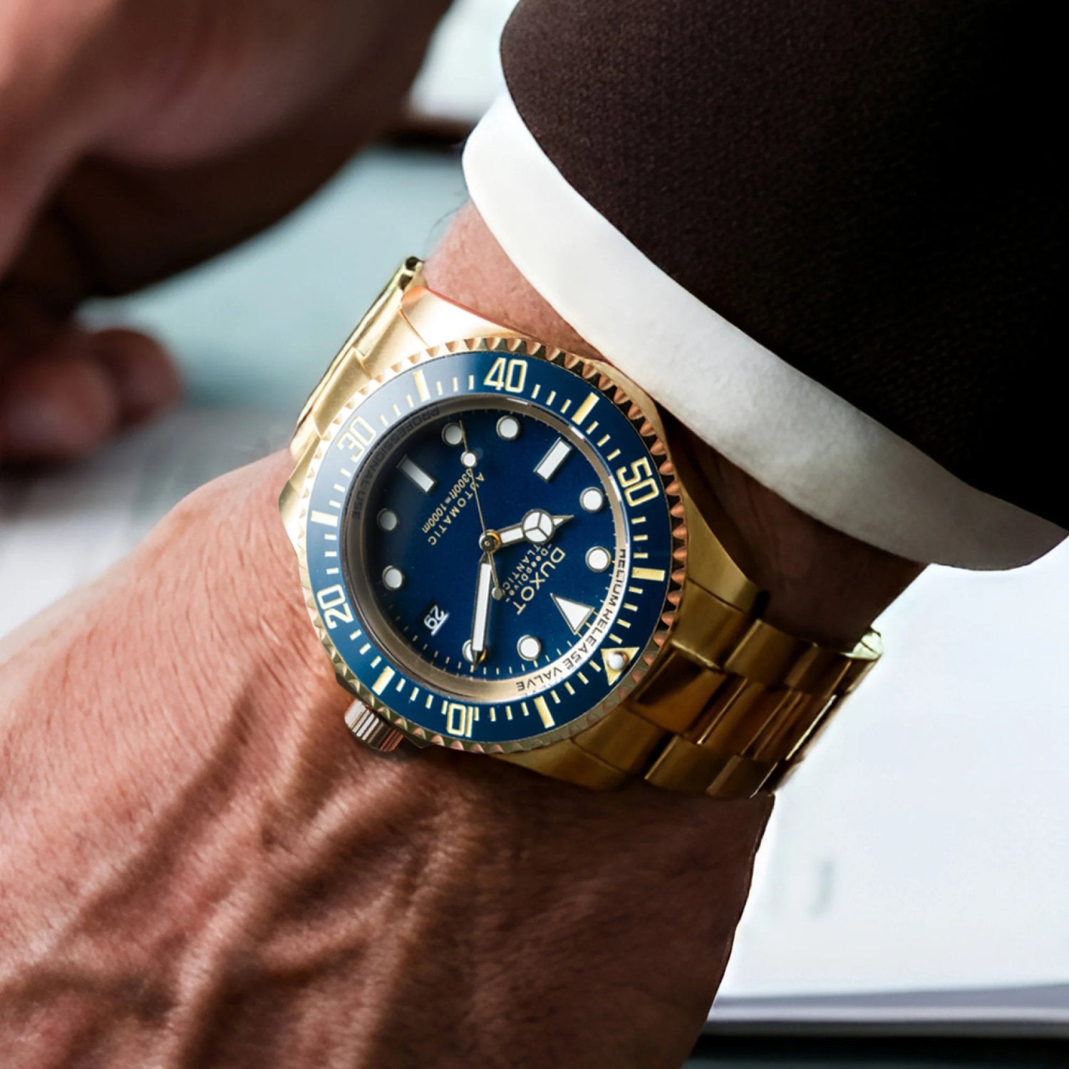 Automatikuhr ATLANTICA Deep Dive Automatic Limited Edition DX-2066-77 in Gold-Optik am Handgelenk