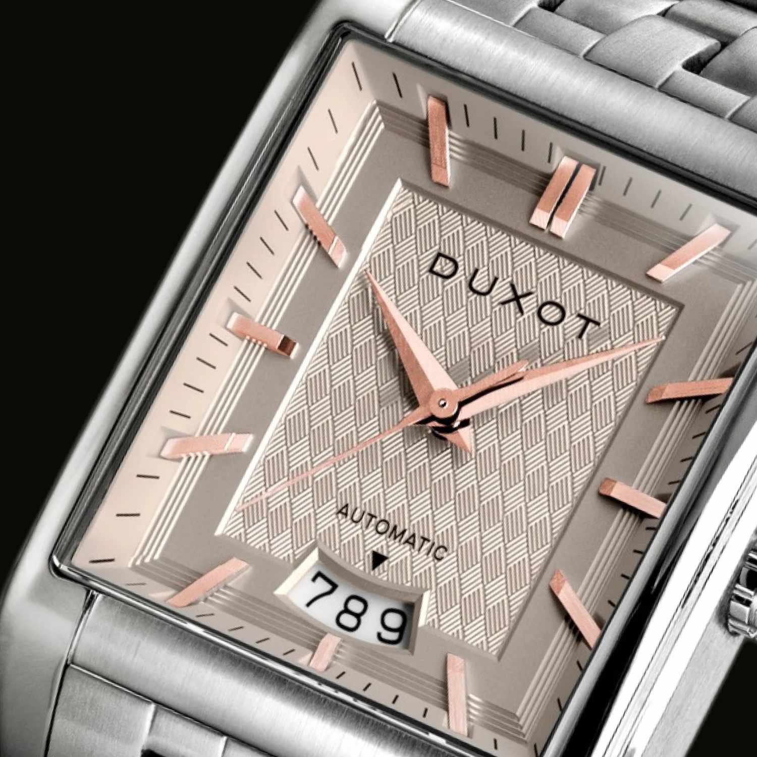 Detailansicht der Automatikuhr Duyot mit elegantem quadratischen Ziffernblatt und hochwertiger Verarbeitung.