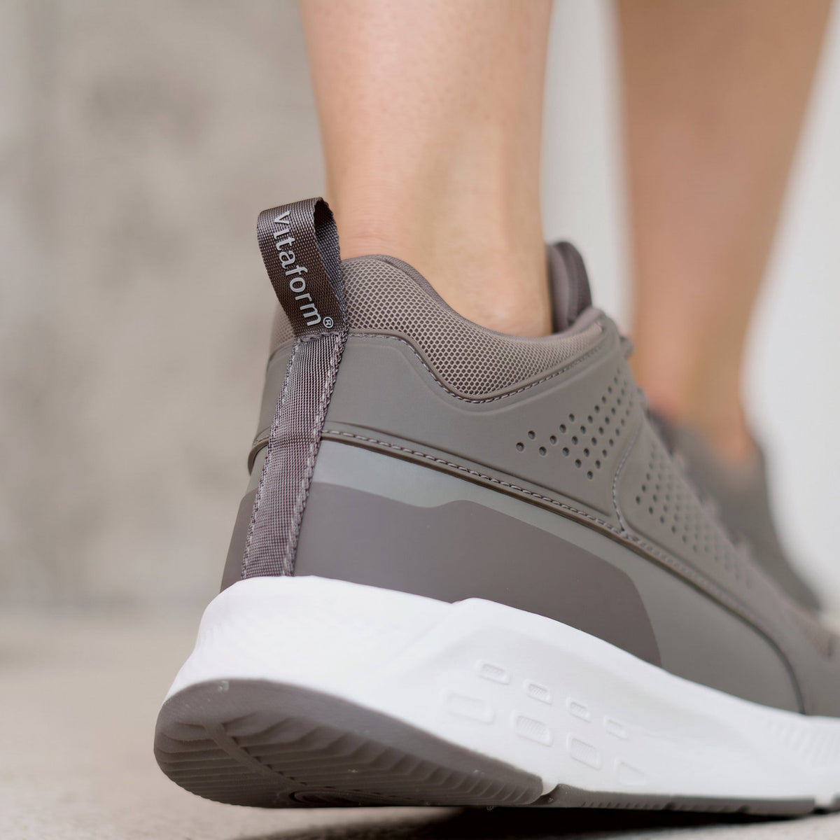 VITAFORM Trekkingschuh Titlis in Dunkeltaupe – Ansicht 7