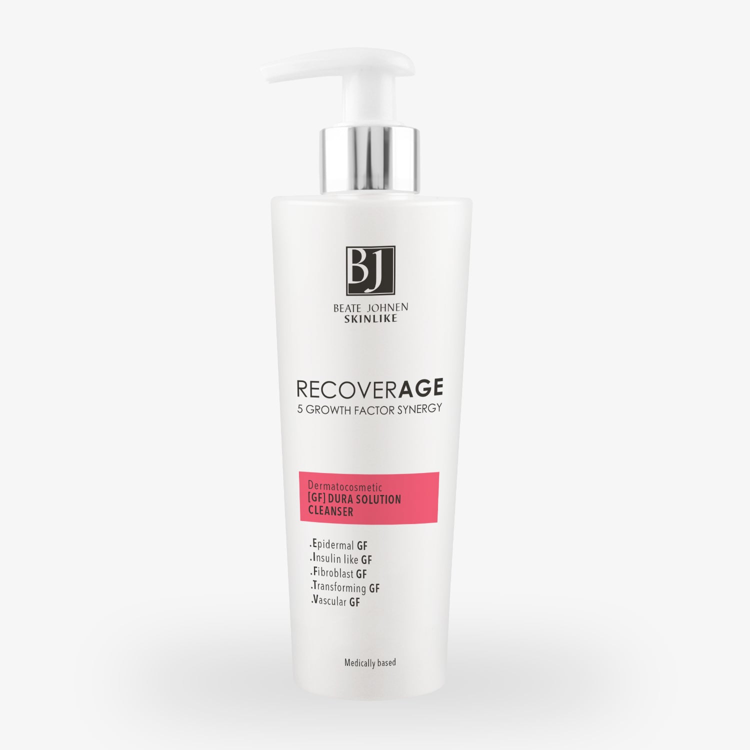 Weiße Flasche von Beate Johnen Skinlike RecoverAGE, ein dermatokosmetisches Reinigungsprodukt mit Pumpverschluss.