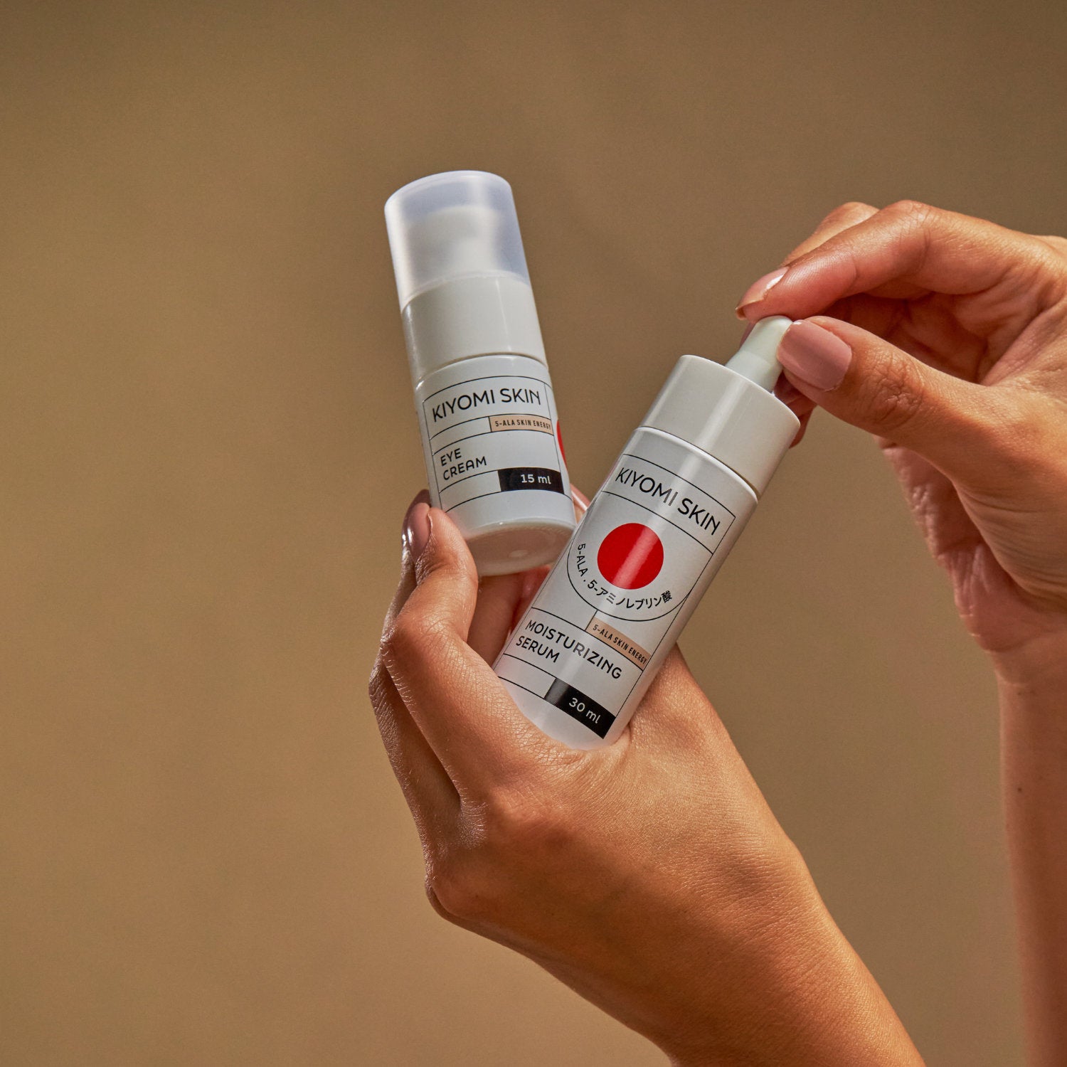 Early Morning Essentials Feuchtigkeitsserum und Augencreme Set 2-teilig