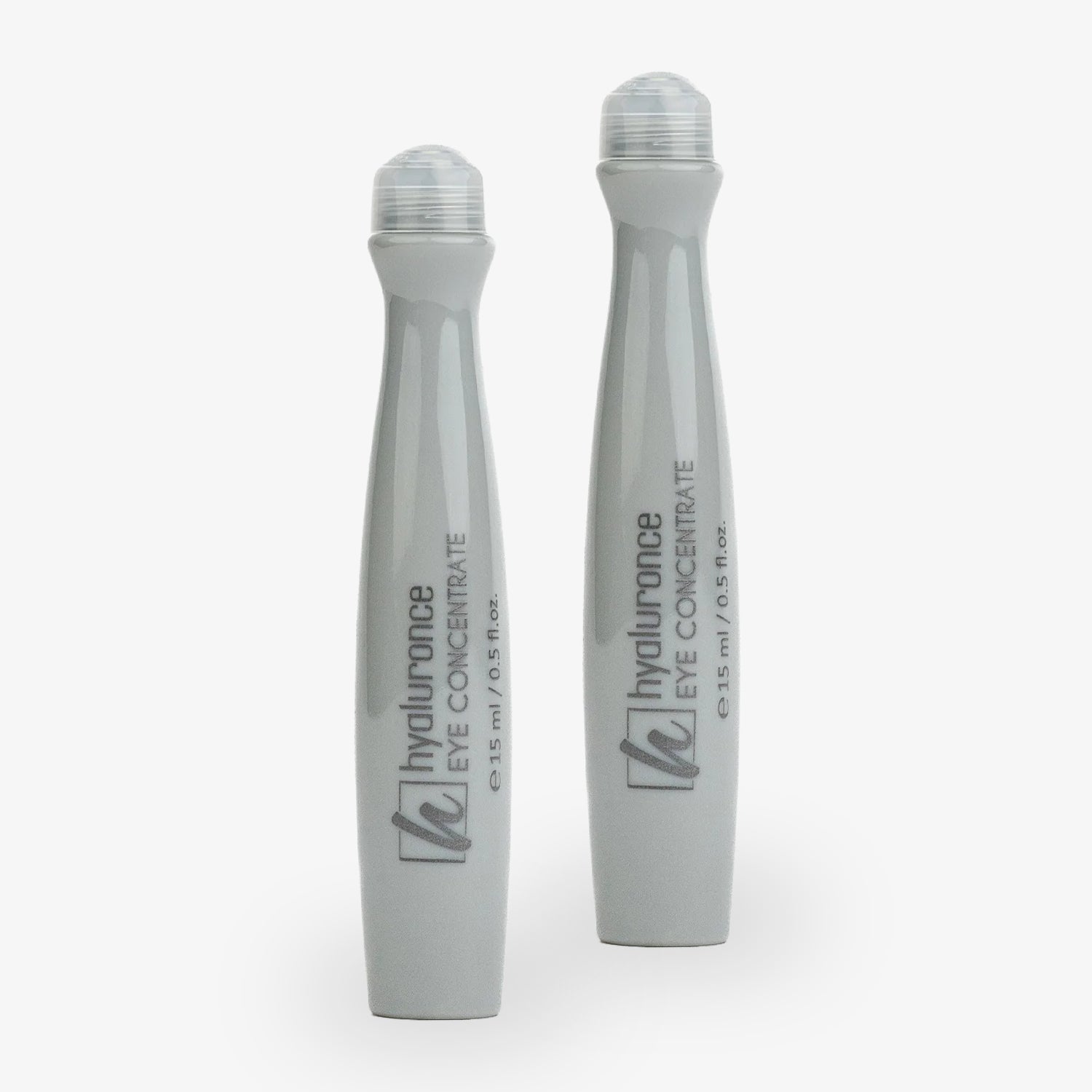 Zwei graue Roll-on-Flaschen mit der Aufschrift "hyaluronce Eye Concentrate" auf weißem Hintergrund.
